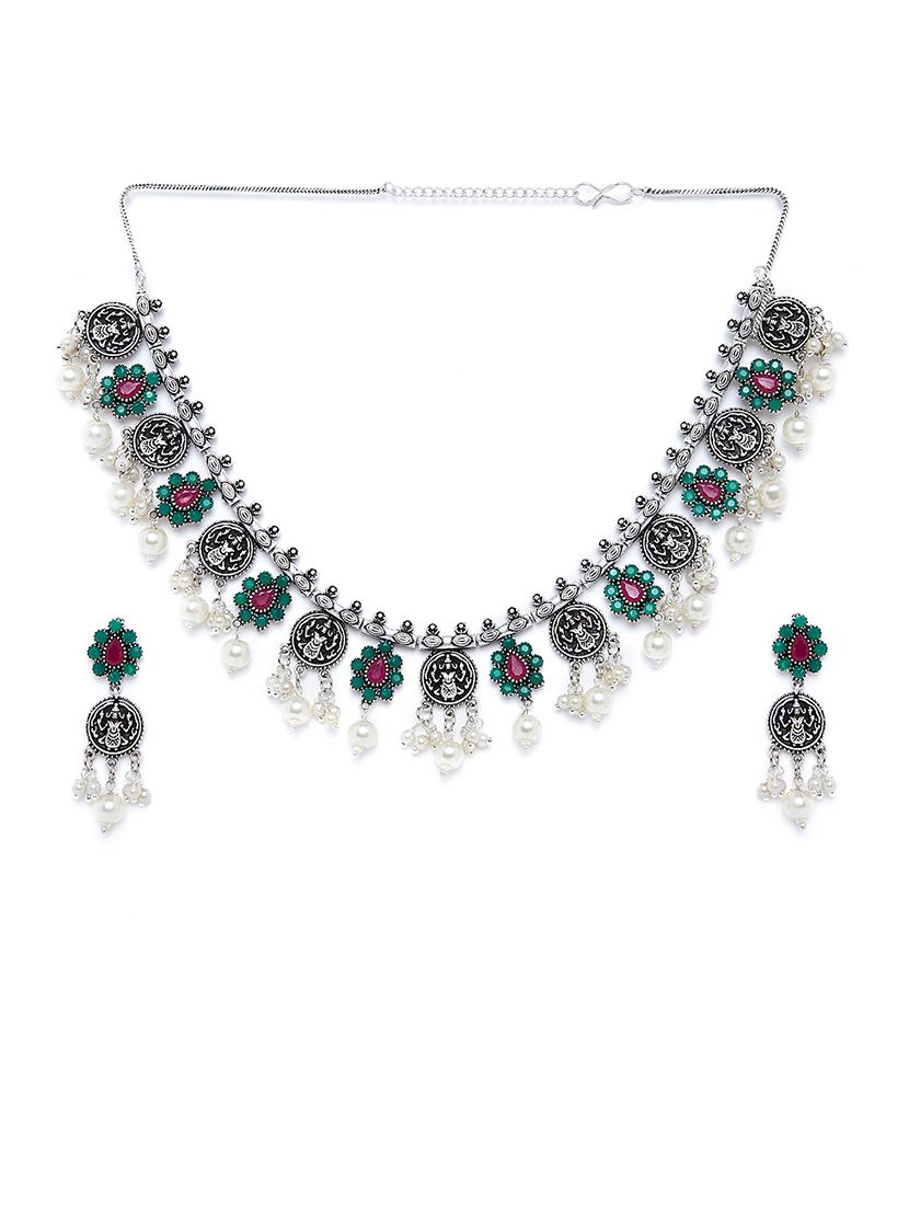 silver brass short necklace - 16811711 - Zoom Image - 3