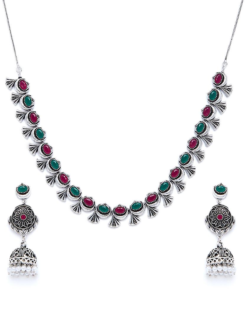 silver brass short necklace - 16811713 - Zoom Image - 1