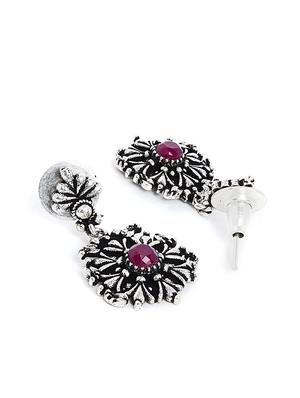 silver brass short necklace - 16811716 - Standard Image - 4