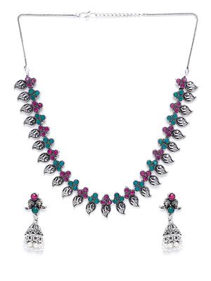 silver brass short necklace - 16811723 - Standard Image - 2