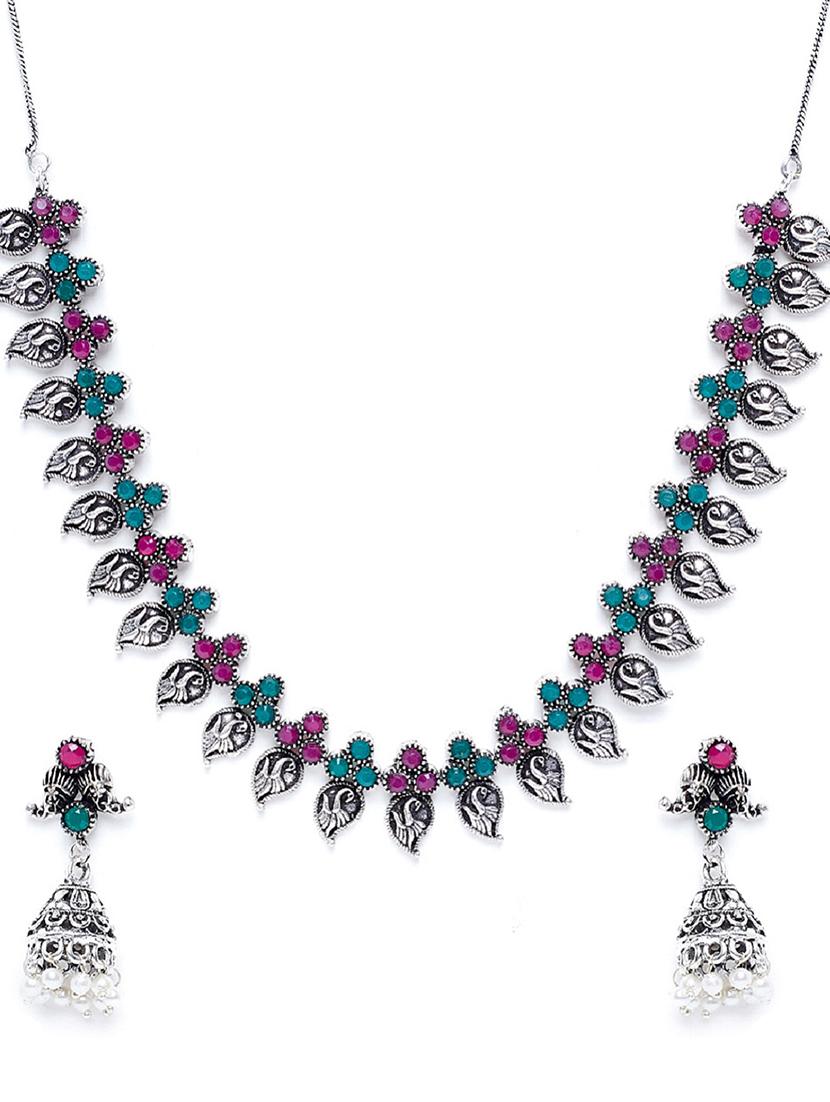 silver brass short necklace - 16811723 - Zoom Image - 4