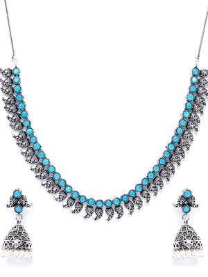 silver brass short necklace - 16811725 - Standard Image - 4