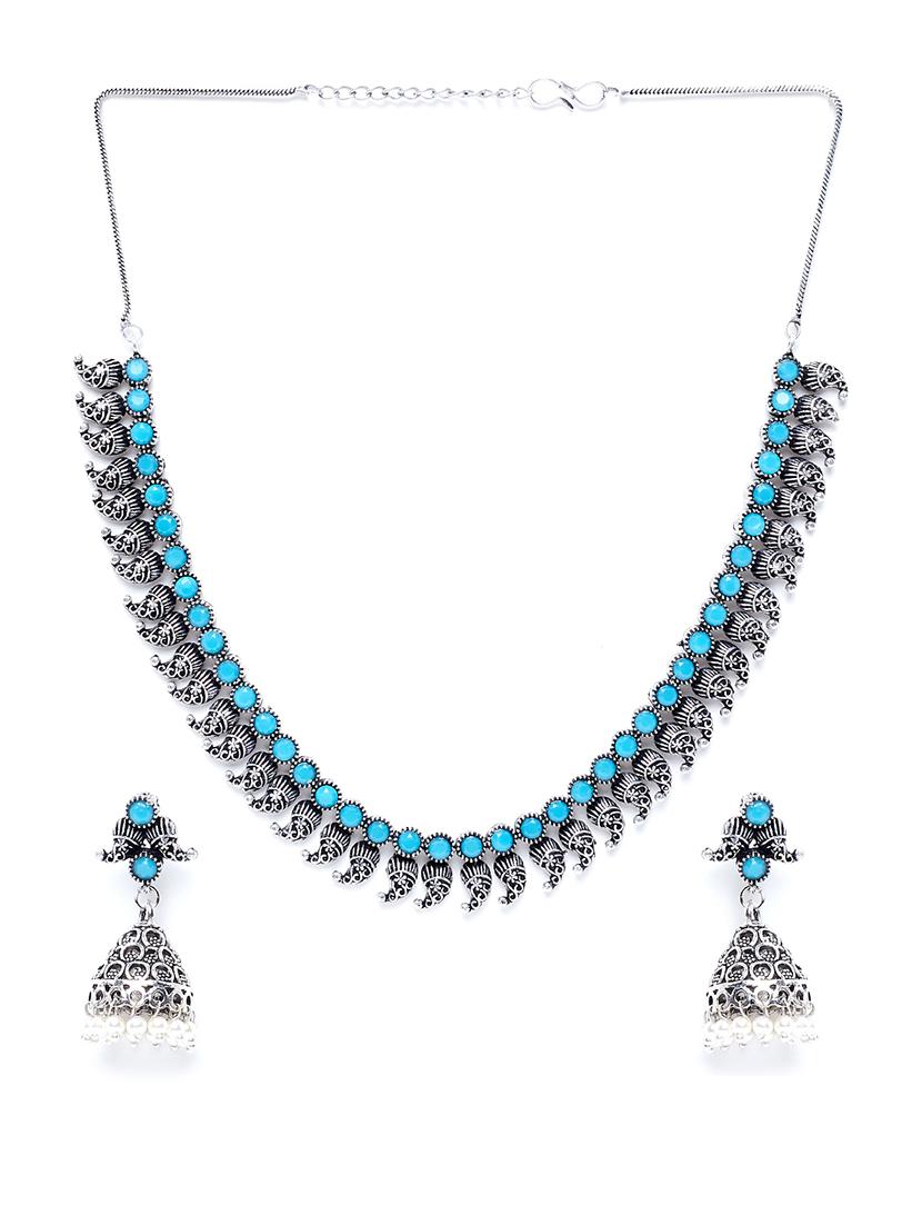 silver brass short necklace - 16811725 - Zoom Image - 2