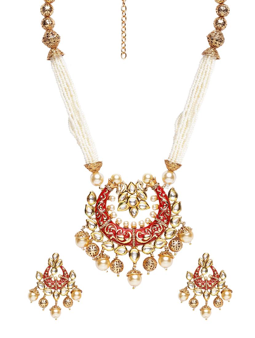 gold metal short necklace - 16811746 - Zoom Image - 1