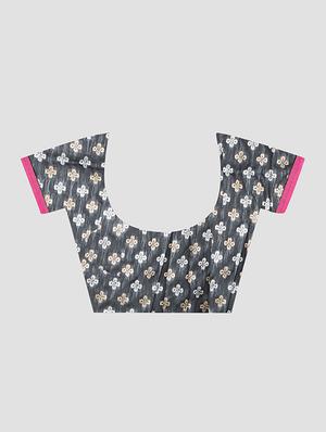 self design woven saree with blouse - 16816853 - Standard Image - 2