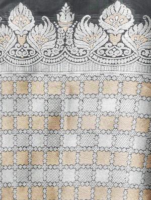 self design woven saree with blouse - 16816853 - Standard Image - 3