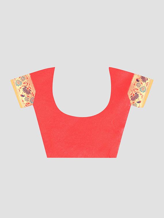 self design woven saree with blouse - 16816859 - Zoom Image - 3