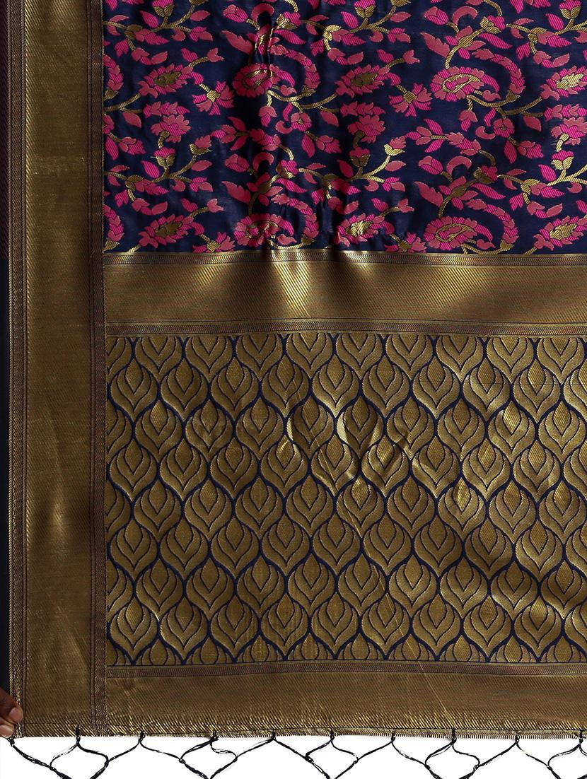 self design banarasi saree with blouse - 16817030 - Zoom Image - 3