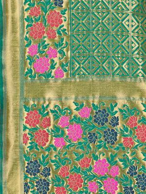 self design banarasi saree with blouse - 16817071 - Standard Image - 4