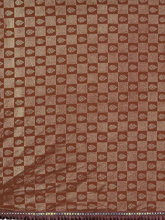 foil printed saree with blouse - 16817705 - Zoom Image - 4