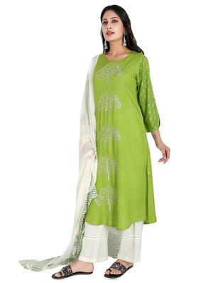 embroidered kurta palazzo suit set - 16822932 - Standard Image - 2