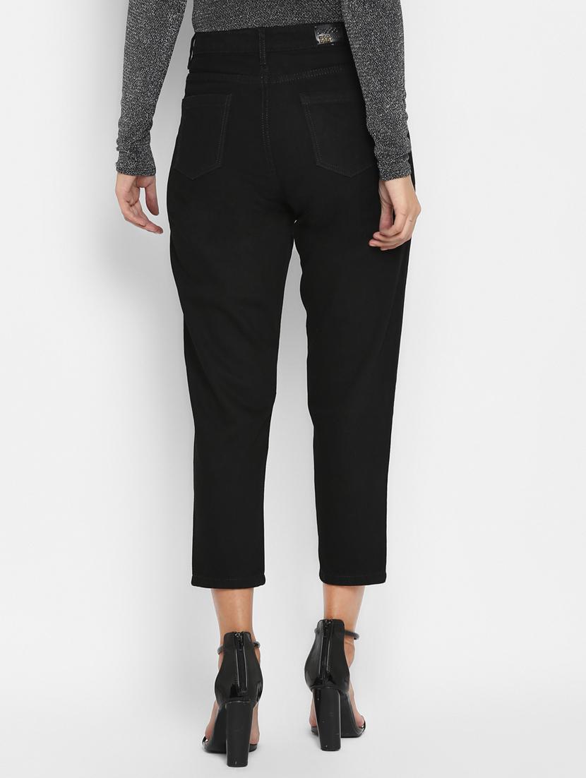 high rise cropped jeans - 16823096 - Zoom Image - 3