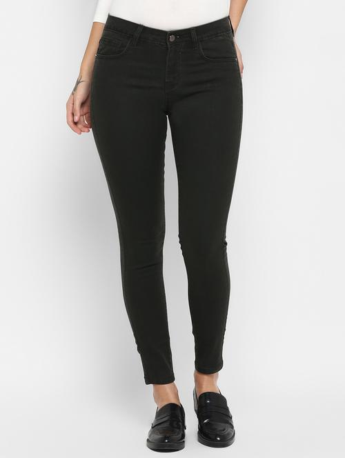 high rise sold jeans - 16823097 - Standard Image - 1