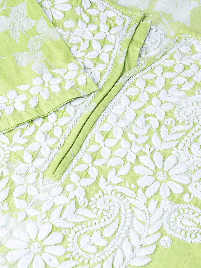 embroidered straight kurta - 16823212 - Zoom Image - 4