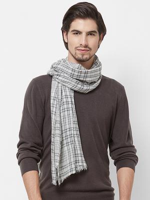 white checkered woolen muffler - 16824887 - Standard Image - 2