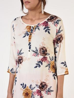 floral straight kurta - 16825174 - Standard Image - 4