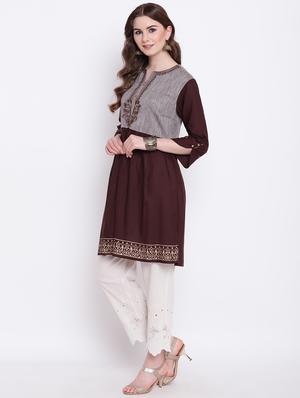 embroidered flared kurta - 16825326 - Standard Image - 2