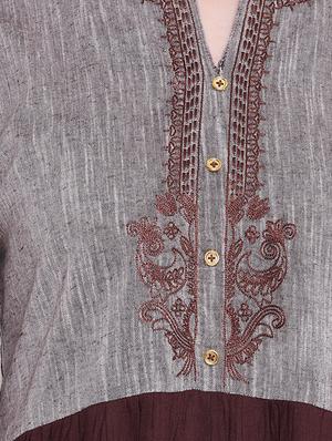 embroidered flared kurta - 16825326 - Standard Image - 4