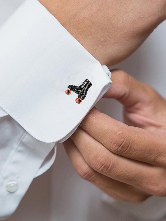 black metal cufflink - 16825622 - Zoom Image - 2