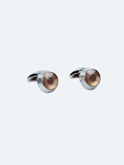 silver metal cufflinks - 16825659 - Standard Image - 1