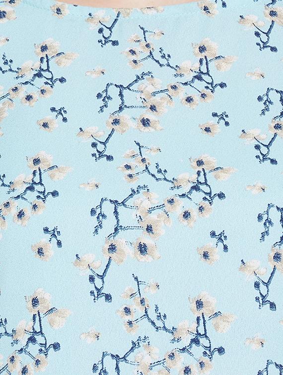 lace detail floral top - 16826099 - Zoom Image - 5