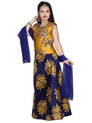yellow silk blend lehnga choli - 16826484 - Standard Image - 2
