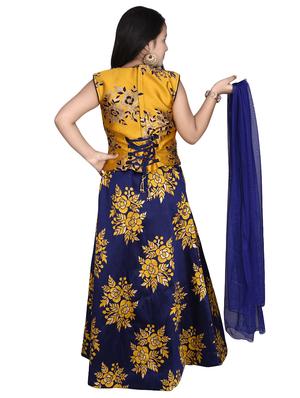 yellow silk blend lehnga choli - 16826484 - Standard Image - 3