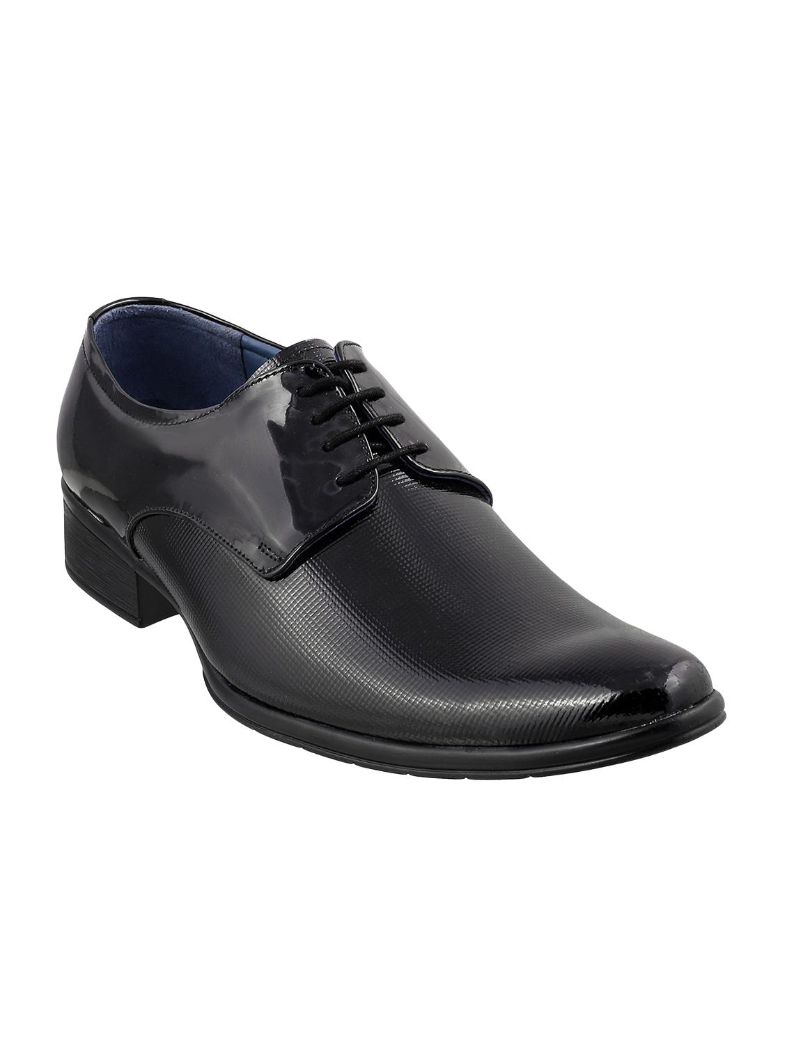 black leather lace-up derbys - 16827985 - Zoom Image - 1