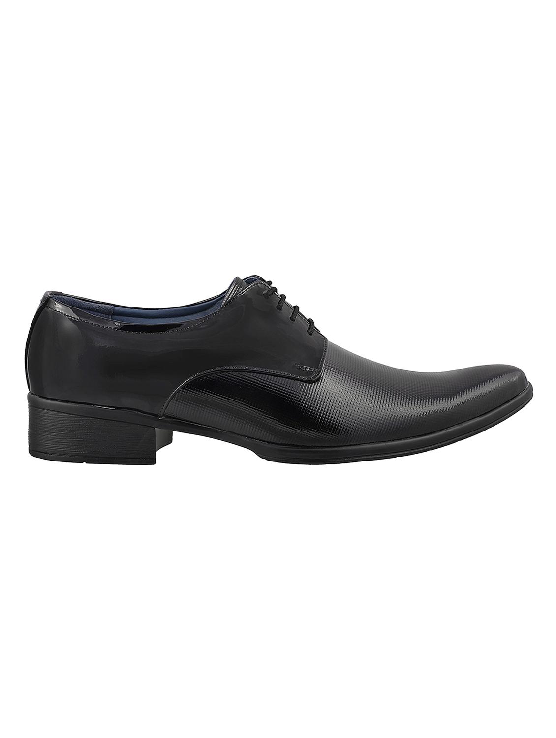 black leather lace-up derbys - 16827985 - Zoom Image - 2