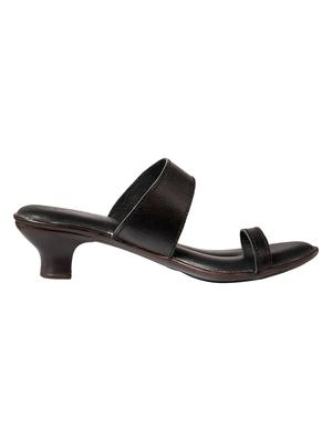 black one toe sandals - 16829342 - Standard Image - 2