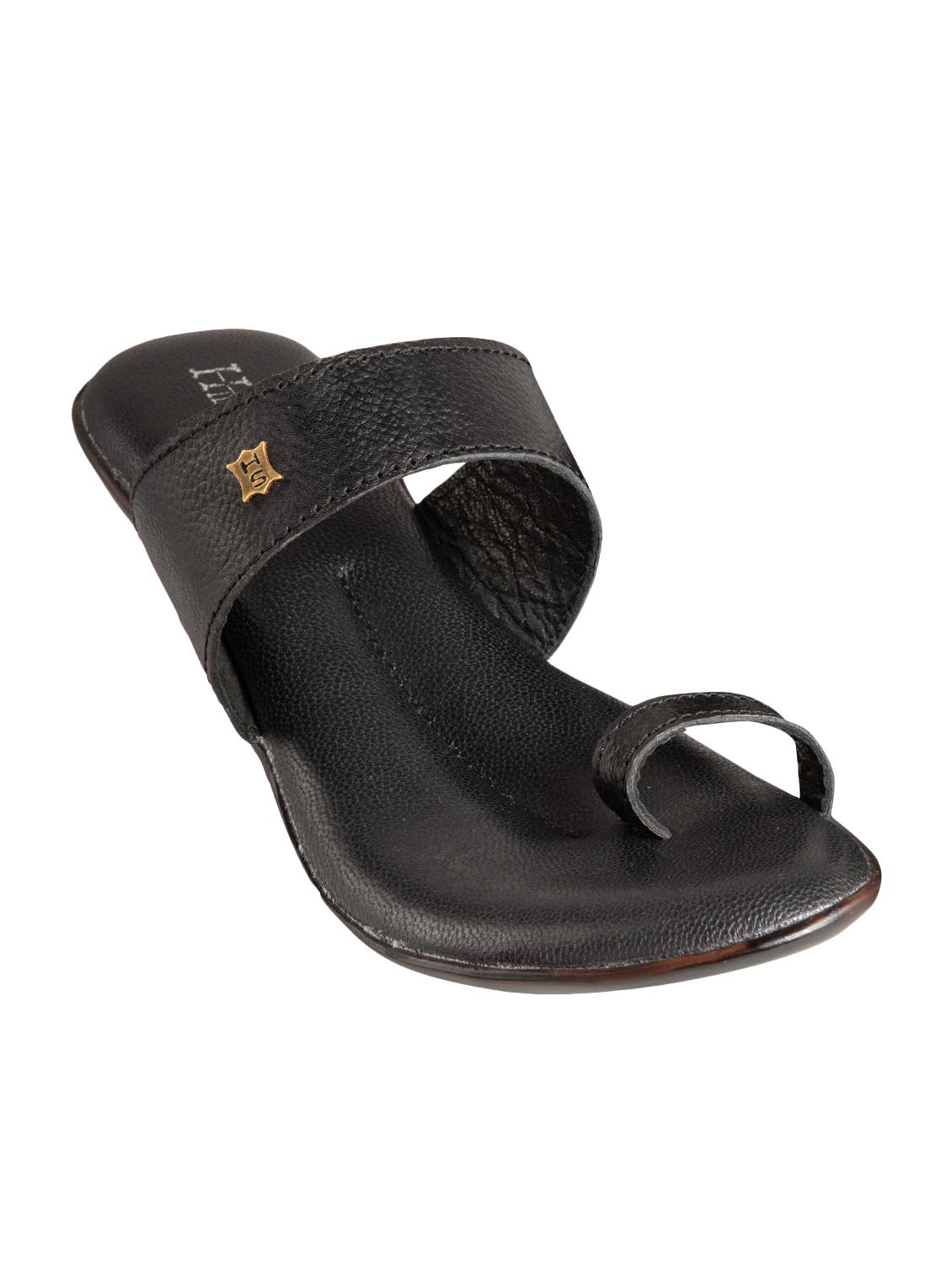 black one toe sandals - 16829342 - Zoom Image - 1