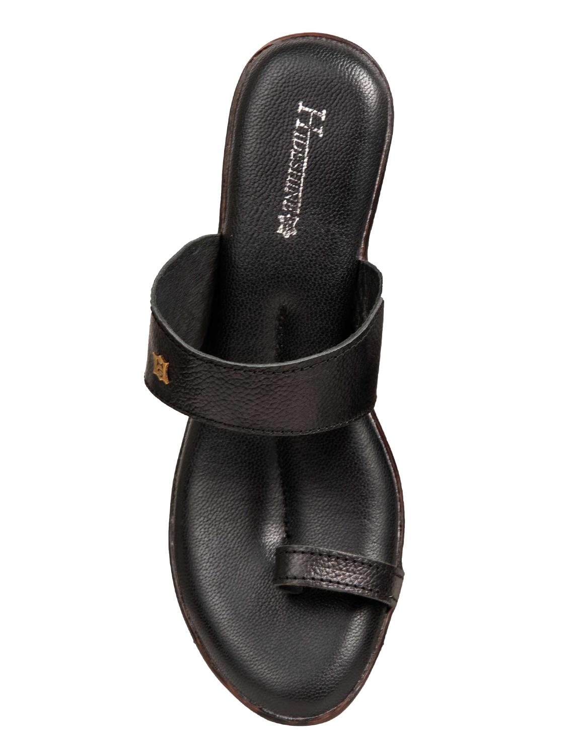 black one toe sandals - 16829342 - Zoom Image - 3