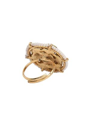 green metal finger ring - 16829856 - Standard Image - 2