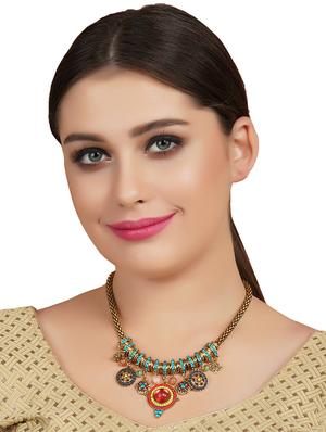 multi colored metal short necklace - 16830765 - Standard Image - 4
