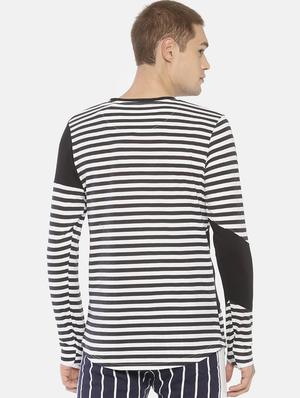 monochrome striped cut & sew t-shirt - 16830923 - Standard Image - 3