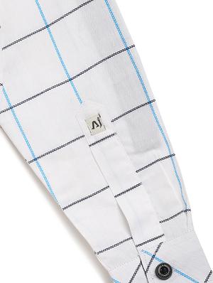 white cotton shirt - 16830972 - Standard Image - 4