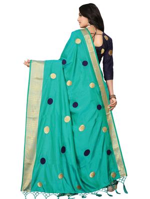 self design woven saree with blouse - 16831055 - Standard Image - 2