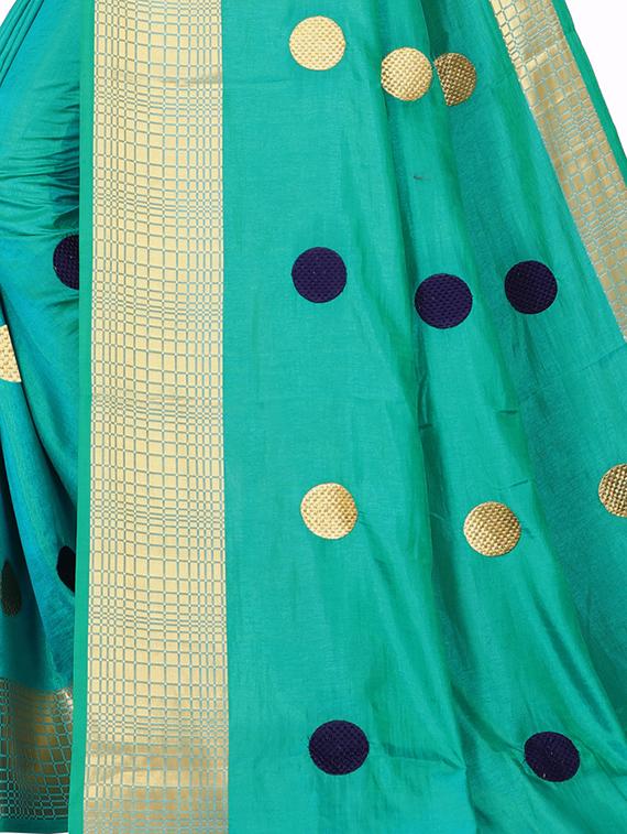 self design woven saree with blouse - 16831055 - Zoom Image - 4