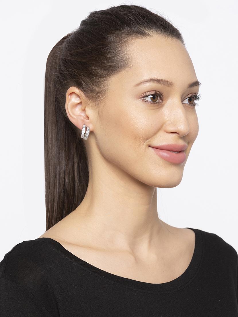 silver metal studs earring - 16831434 - Zoom Image - 3