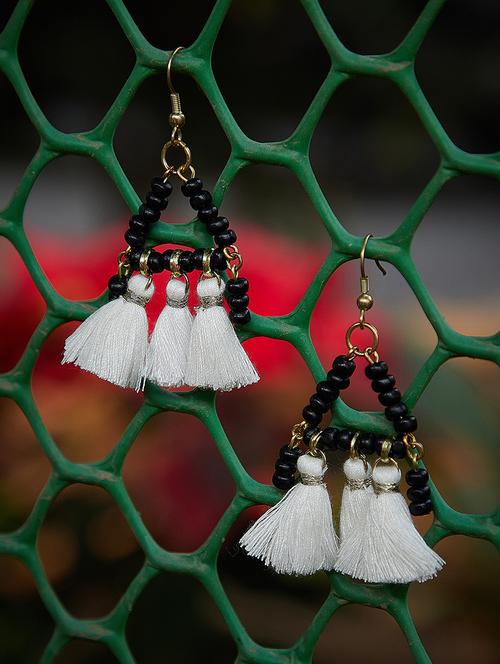 white metal drop earring - 16831812 - Standard Image - 1
