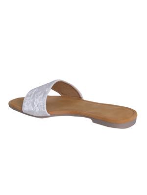 silver toe separator sandals - 16832062 - Standard Image - 3