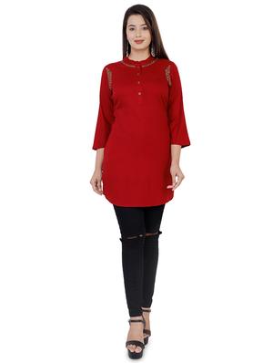 maroon embellished straight kurti - 16832840 - Standard Image - 4