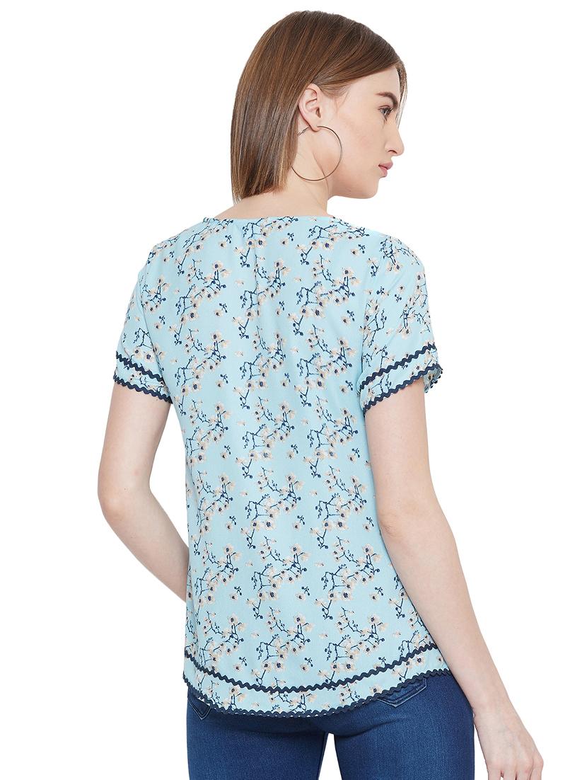 lace detail floral top - 16833187 - Zoom Image - 3