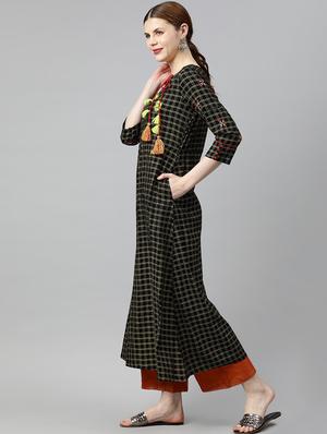 checkered a-line kurta - 16833246 - Standard Image - 2