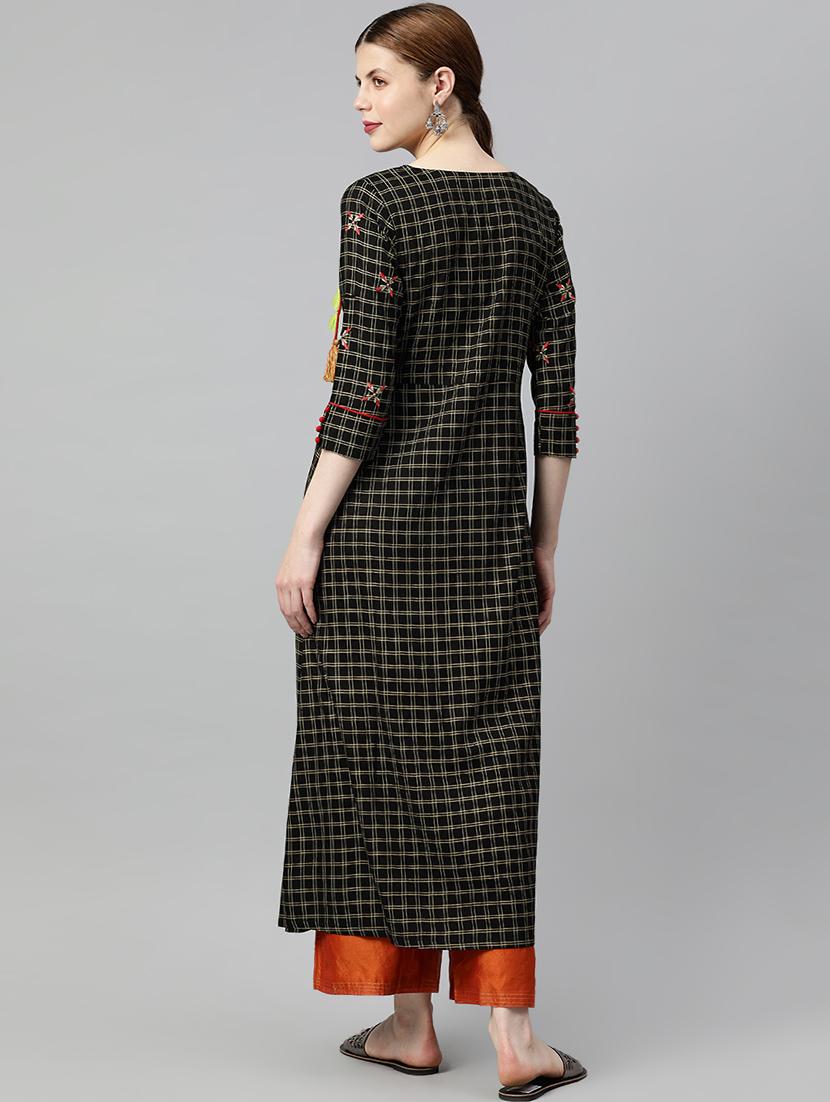 checkered a-line kurta - 16833246 - Zoom Image - 3