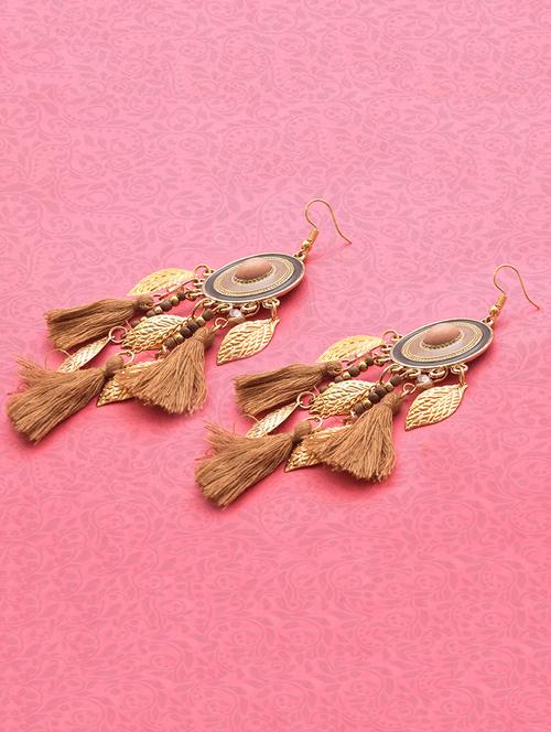 gold metal drop earring - 16834738 - Standard Image - 1