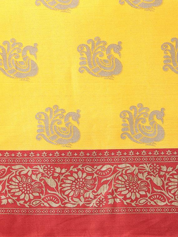 bordered printed saree with blouse - 16835574 - Zoom Image - 4