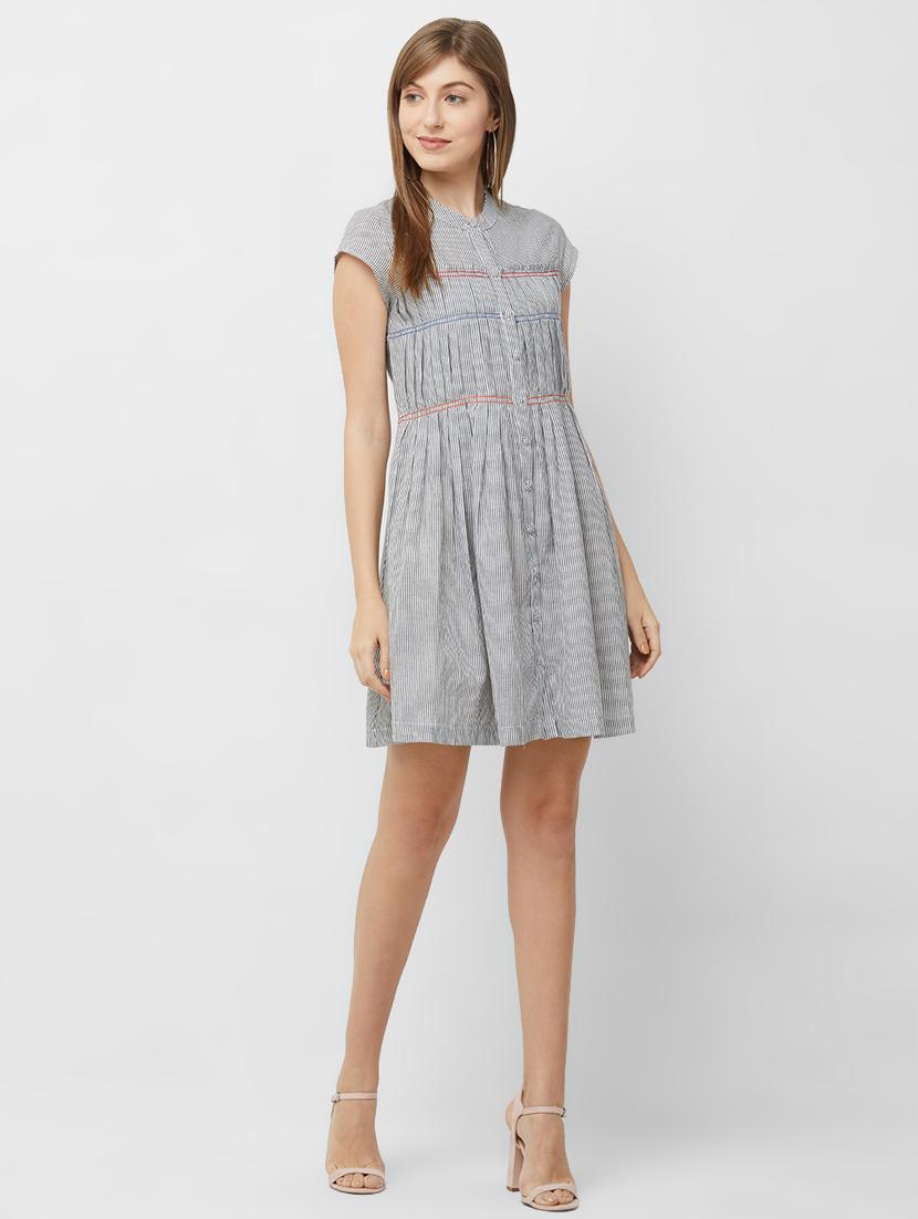 pleat detail striped flared dress - 16835923 - Zoom Image - 4