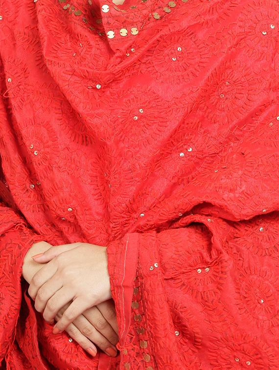 tonal embroidered phulkari dupatta - 16837526 - Zoom Image - 2