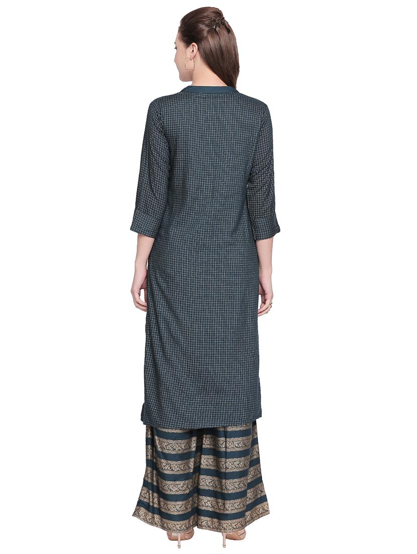 embroidered kurta palazzo set - 16837741 - Zoom Image - 3